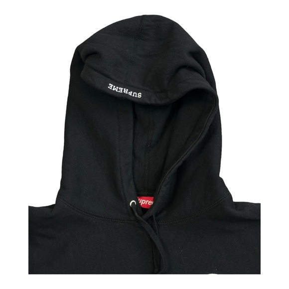Supreme Black Hoodie Medium Sweatshirt AUTHENTICATED BY LEGIT - Picture 3 of 13